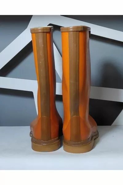 أحذية محارة طويلة مطاطية برتقالية للرجال