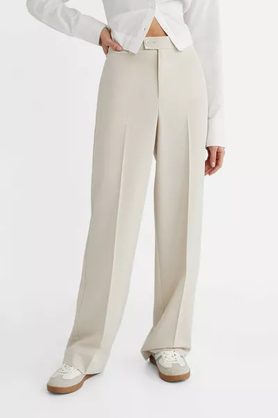 بنطلون كلاسيكي بقصة مستقيمة