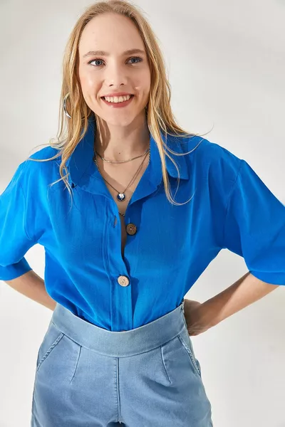 قميص كتان بأكمام كتان أزرق ملتهب للسيدات 