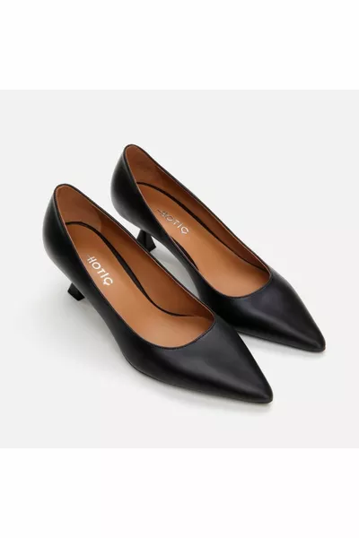 جلد طبيعي أسود نسائي خنجر