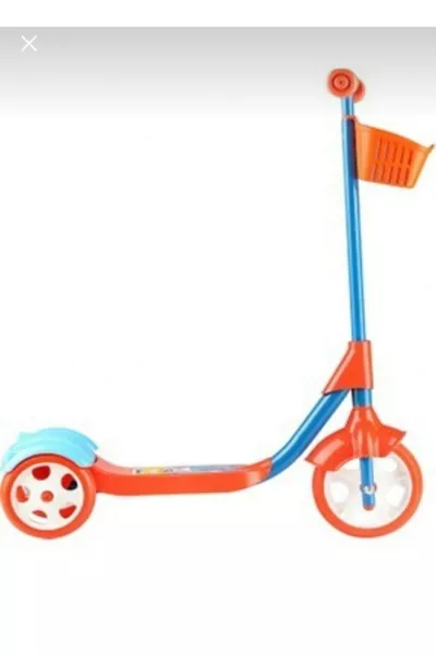 Kids' Scooter with 3 Wheels and Basket