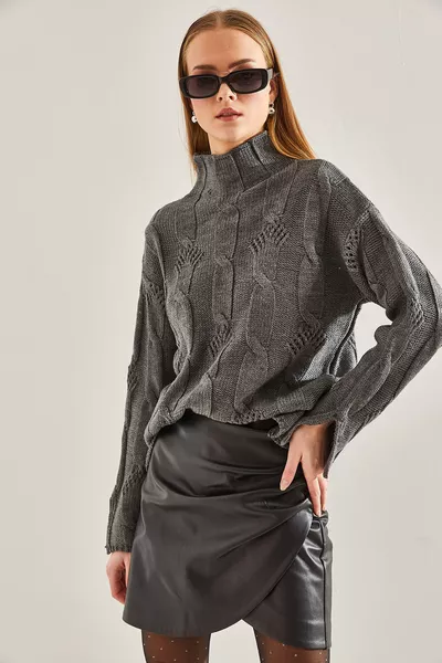Women's Half Turtleneck Cable Knit Sweater