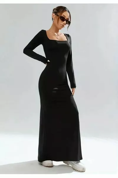 فستان ماكسي أسود برقبة مربعة وأكمام طويلة وملائم للجسم مصنوع من قماش خاص مطاطي
