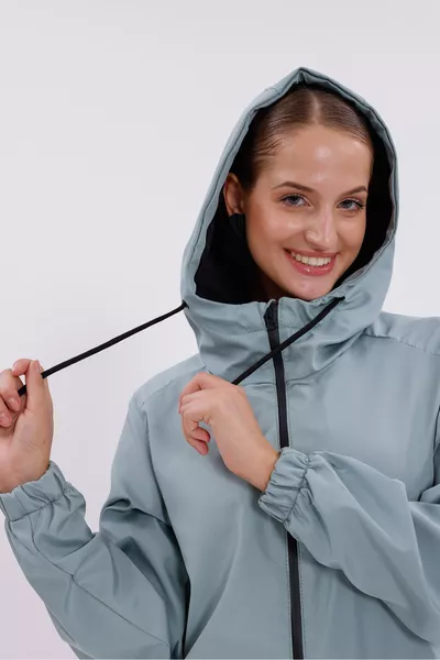 Kadın Mint Yeşil Içi Astarlı Su Geçirmez Ve Rüzgara Dayanıklı Kapüşonlu Cepli Yağmurluk