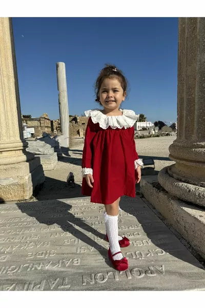 Vintage Fisto Yaka Detaylı Kız Çocuk Kırmızı Elbise