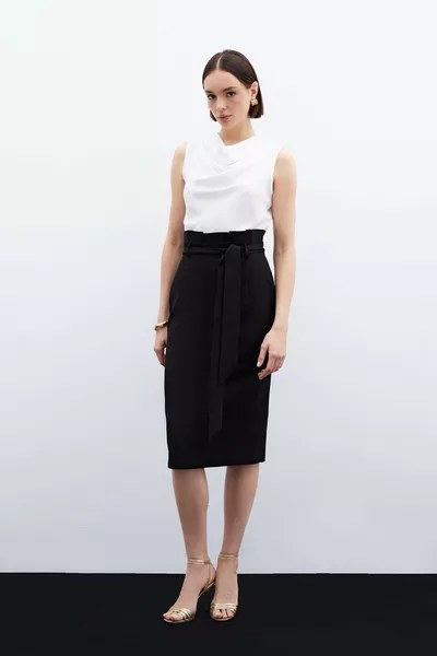 تنورة قلم بخصر مطاطي - أسود