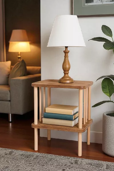 فيتا. تركيب سهل، طاولة جانبية بأرجل خشبية بنقشة الصنوبر الأطلسي