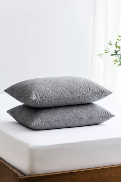 Gray Quilted Mattress Protector Fitted Sheet Double Bed Colorful Pillow Set Cotton