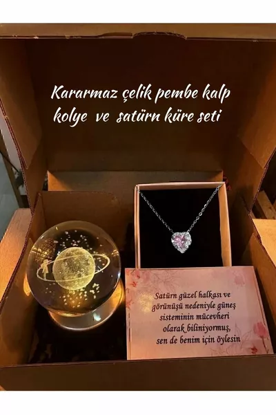 3D Сатурн Девочка Плавающий в Снегу Шар и Розовое Стальное Сердце Подвеска на Цепочке Подарок Учителю на День Рождения