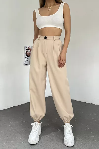 بنطلون نسائي بخصر عالٍ وبنهاية مطاطية