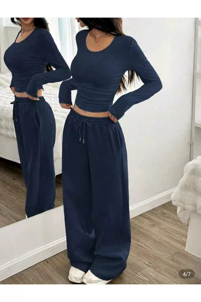 بنطال نسائي كبير الحجم كحلي واسع وقصّة فضفاضة من قماش مرن ومريح من شيرت رياضي شَاه مودا