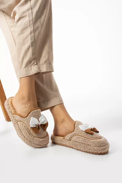 شبشب نسائي شتوي بفيونكة بيج