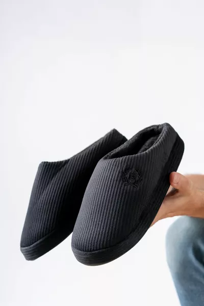 Pantofole da casa in velluto unisex ricamate