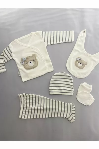 Süzene Embroidered Girl Luxury Newborn Hospital Exit Onesie Set
