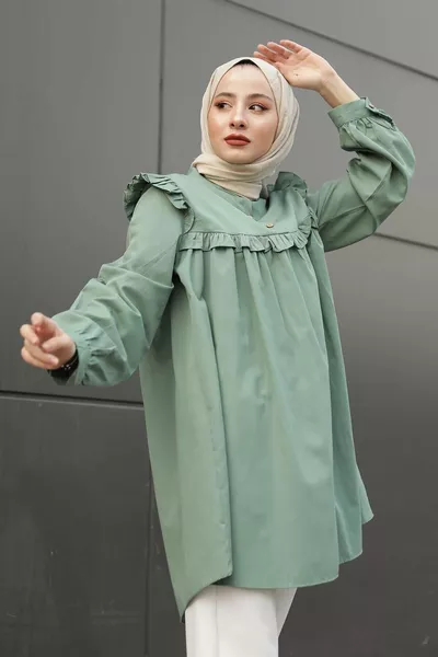 Kraagloze geplooide tuniek in groen