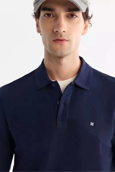 سويت شيرت بولو قطني ضيق أساسي للرجال بلون كحلي 