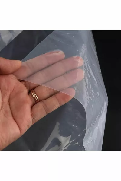 قماش نايلون بعرض 2 متر وطول 3 متر بسمك ميكرون