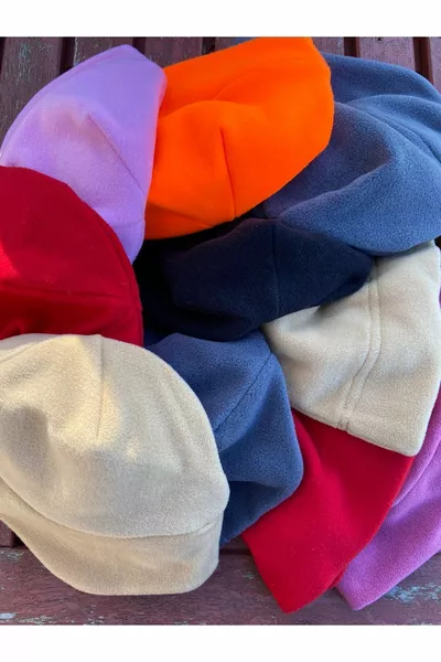 قبعة شتوية رجالية سوداء مع واقي للأذن، مقاومة للبرد، خارجية وداخلية، مصنوعة من الصوف للحفاظ على الدفء