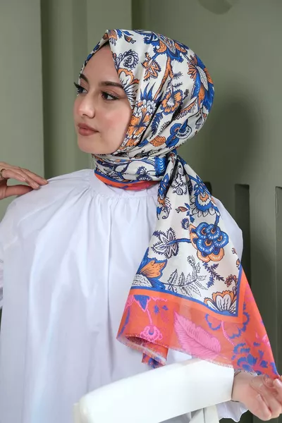 Оранжевый хлопковый шарф с цветочным узором