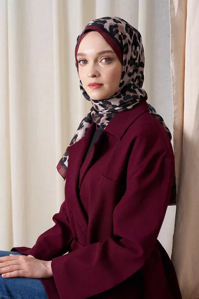 شال بنقشة النمر التاريخية - خمري