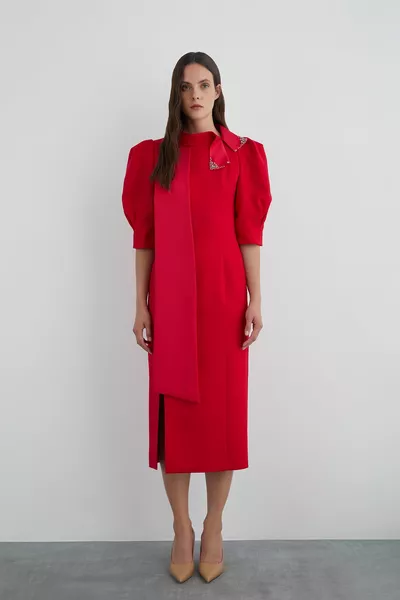 Детайл за бродерия Преден процеп Диня ръкав Розова рокля с дължина миди