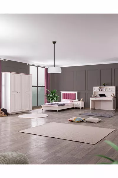 غرفة نوم إيزيجي للشباب، خزانة بثلاثة أبواب، سرير، طاولة بجانب السرير، مكتب