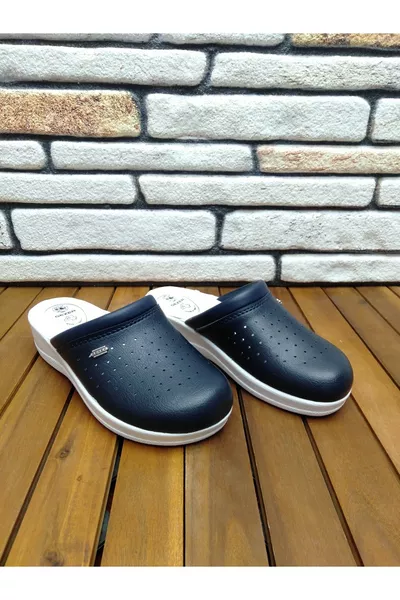 شبشب كحلي للجنسين