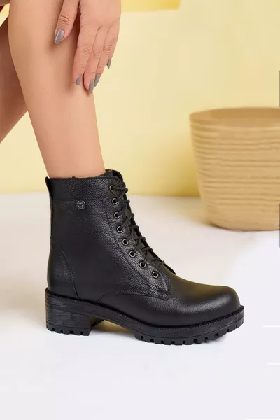 حذاء نسائي يومي من الجلد الطبيعي 