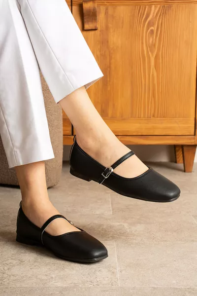 Ankle-Strap Daily Women's Flats