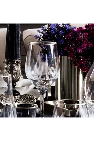 -delige set voor  personen, vlammenhand decoratieve snijwerk zilveren glazen water set