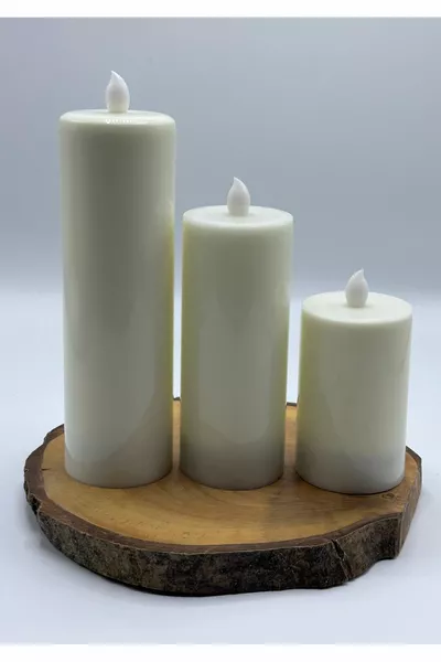 Lot de 3 rouges à lèvres crémeux de qualité, longueurs :  cm,  cm,  cm