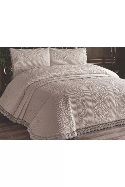 Limena Dantelli Kapitoneli Ultrasonik Çift Kişilik Yatak Örtüsü Açık Cappucino