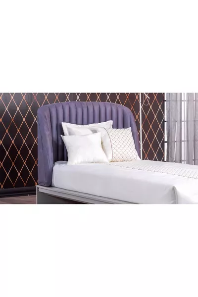 Lara Baza Başlığı ’Lik Lüx