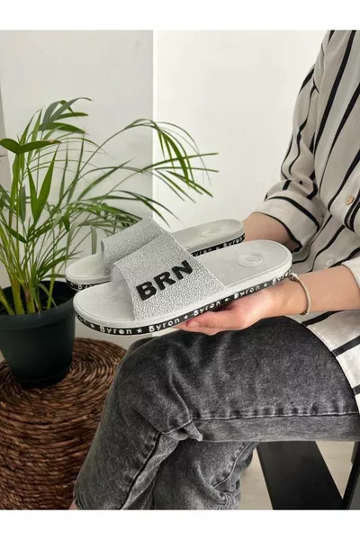 شبشب يومي للجنسين بمقاس تشريحي مع قاعدة مضادة للانزلاق للحمام والمسبح والمرحاض