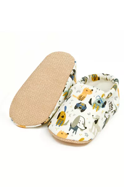 حذاء رضّع بنقشة طيور مع نعل مانع للانزلاق، حذاء منزلي، حذاء رياض أطفال، شبشب