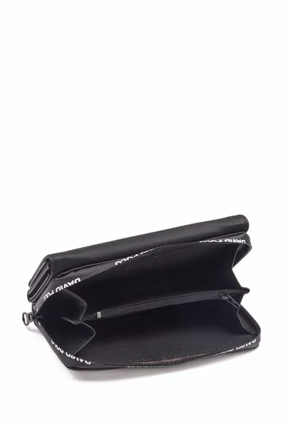 Черно портмоне голям размер с много отделения от специална тъкан за жени