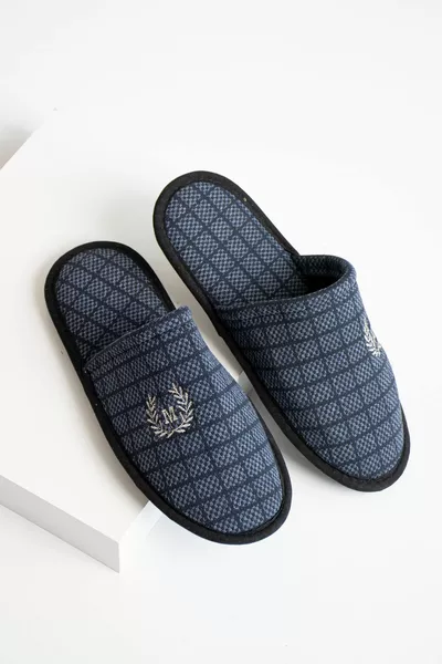 Pantofole da casa da uomo con ricamo