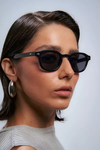 Ryan Black Black Sunglasses