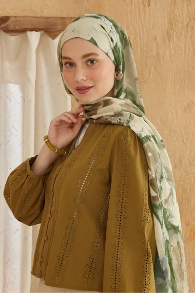 Акварелен абстрактен шал с бамбук