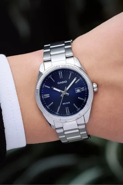 MONTRE HOMME PD-2AVEF (Garantie par Ersa Saat, distributeur unique en Turquie pendant 2 ans)