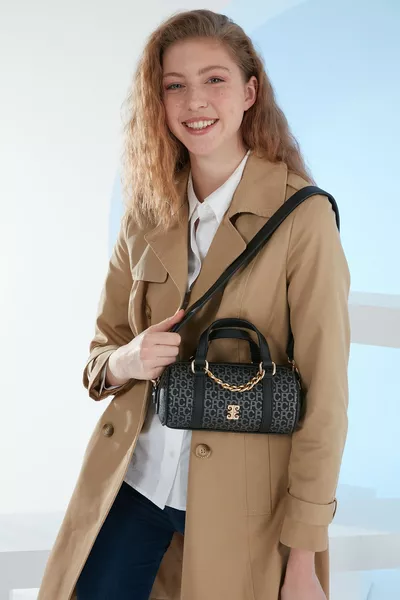 Schwarze kleine Alphabet Damenhandtasche 