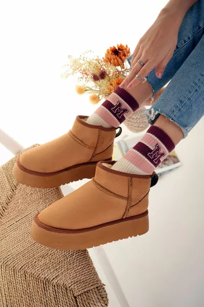 نسائي صغير تان من جلد الغزال أحذية الكاحل داخل أحذية ضبابي نعل مسطح