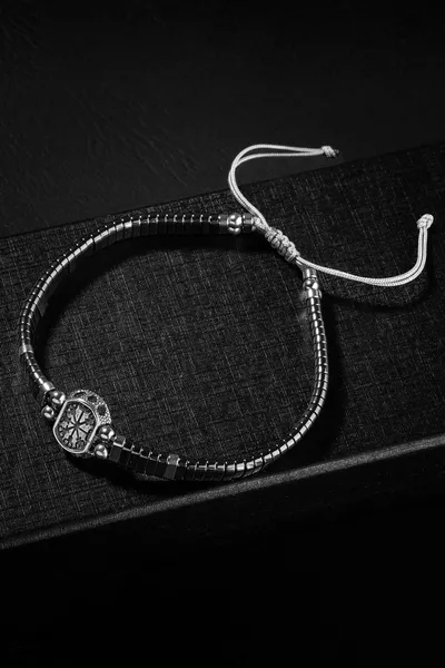 СЕРТИФИЦИРАНА ГРИВНА ОТ ЕСТЕСТВЕН КАМЪК ОТ ЕСТЕСТВЕН КАМЪК  СТЕРЛИНГОВО СРЕБРО (СЪС СИМВОЛ MARA)