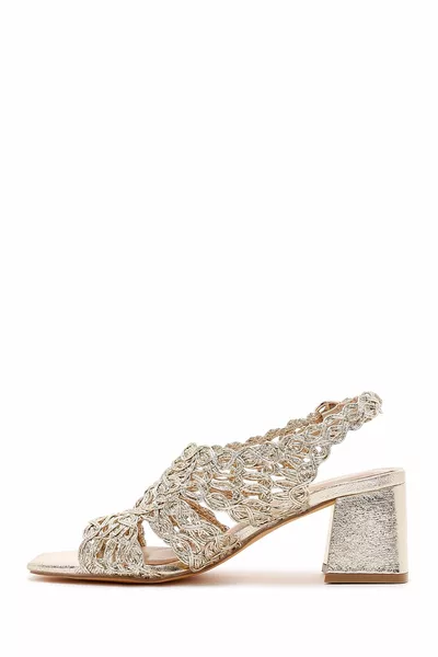 نسائي سوار كاحل ذهبي بكعب معدني محبوك صنادل بنمط 