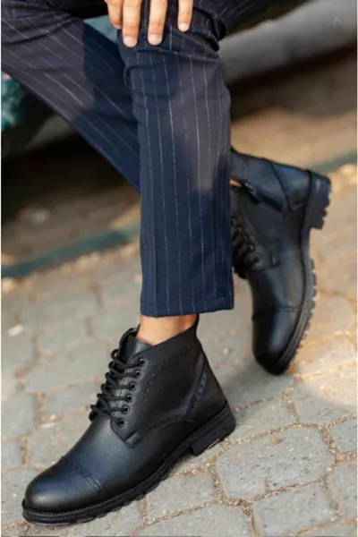 أحذية رجالية سوداء مبطنة 