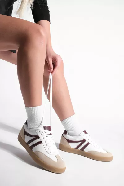 Дамски маратонки с връзки с плоска подметка Tiyone Burgundy