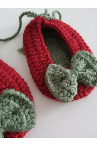 Детские пинетки ручной работы