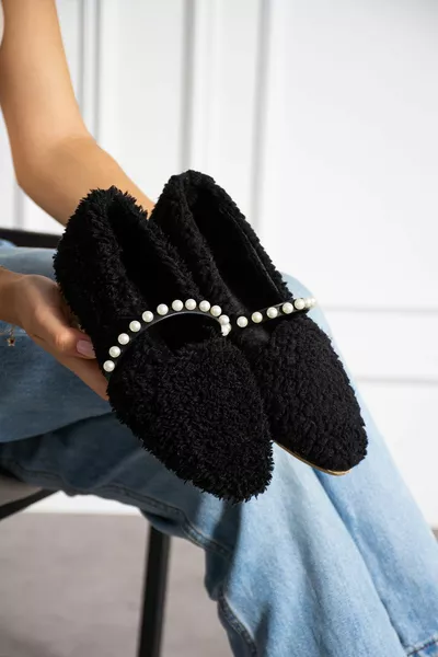 Les ballerines décontractées en perle en peluche Lady Gaga Teddy conviennent aussi bien à la maison qu’à l’extérieur