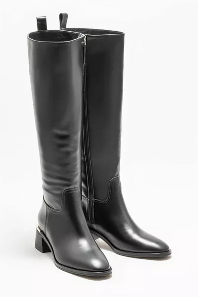 أحذية نسائية جلد أسود