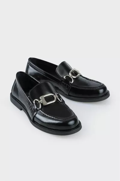 Damen-Loafer aus schwarzem Leder